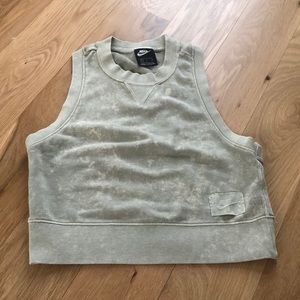 Nike crop muscle shirt